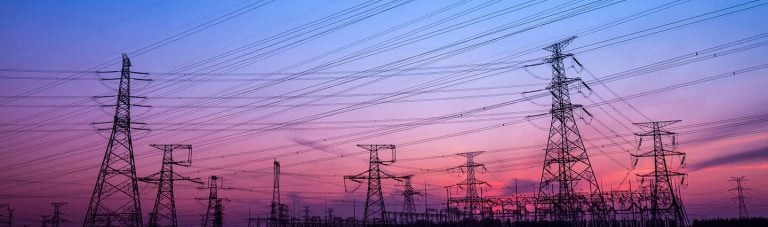 Power and transmission station