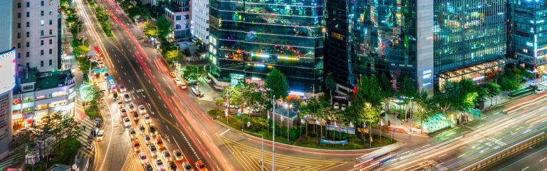 image of crossroads in Seoul at night