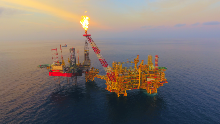 gas, methane, rig, fire, sea, fossil fuels